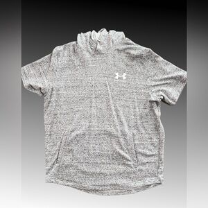 Under armour gray hooded sweatshirt